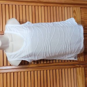 Simply Vera Vera Wang White Top sz Small